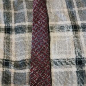 Classic Burgundy Geometric Tie
